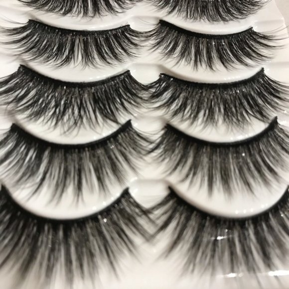 NEW!! WISPY FALSE LASHES 5 PAIR - Picture 2 of 3